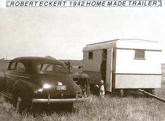 first trailer built by Robert Eckert
